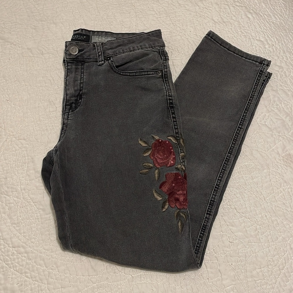Aeropostale Gray Wash Girlfriend Jeans with Sparkly Rose Details